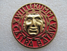 altes Schlaraffia Abzeichen - Willekumm Castra Batava - ca. 4,7 cm