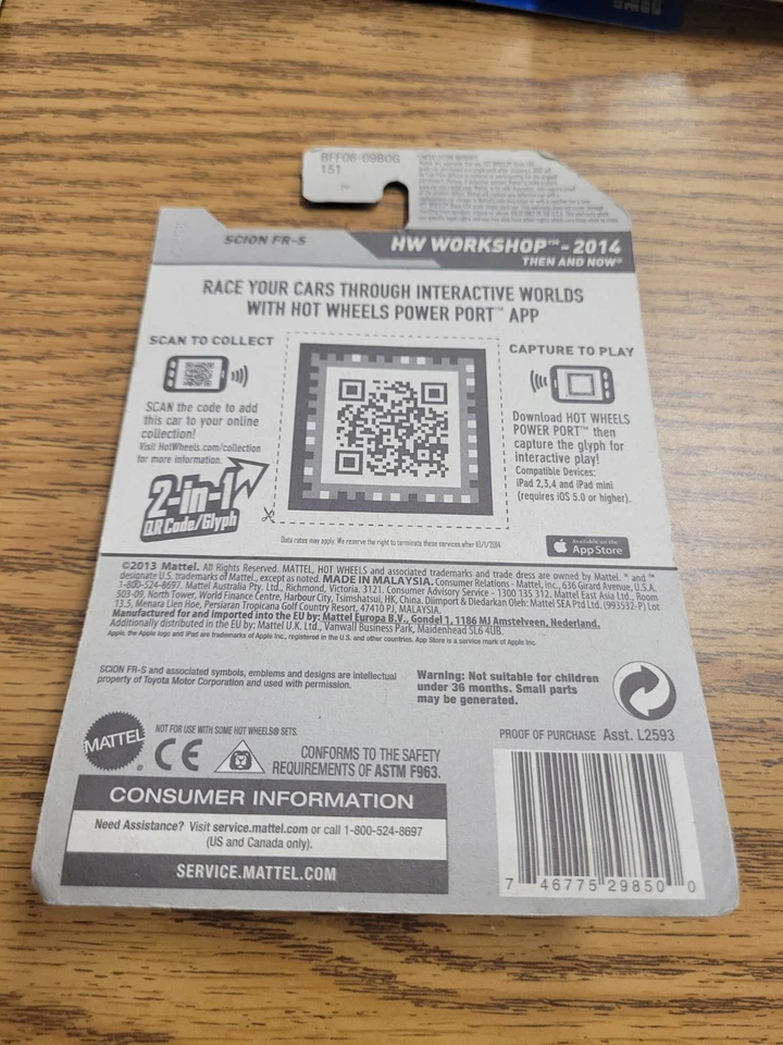 Hot Wheels Scion FR-S HW 2014 taller plateado con rayas naranjas Foto 2 de 4