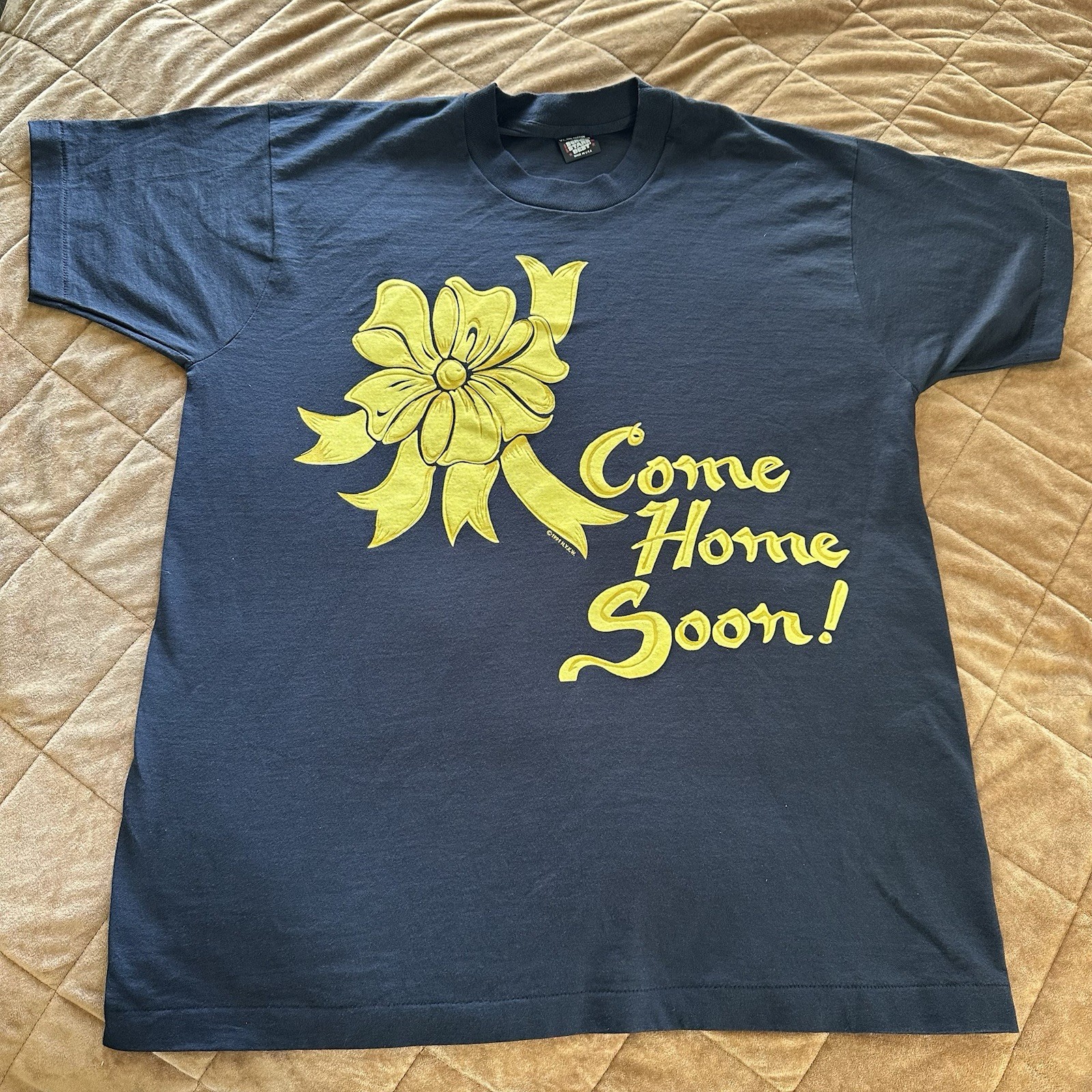 Vintage Single Stitch Shirt Desert Storm Yellow Ribbon  Black Screen Stars XL