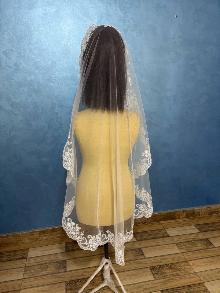 velo punta dedo encaje mantilla velo de novia una capa con encaje Foto 3 de 4