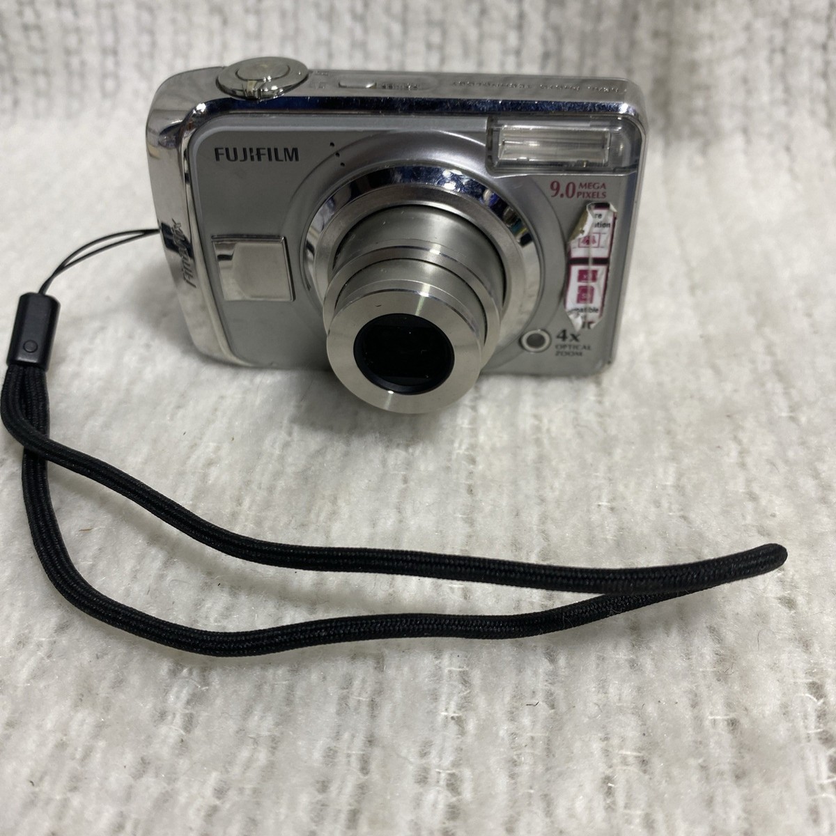 Fujifilm FinePix A900 9.0MP Digital Camera Silver - No Memory Card