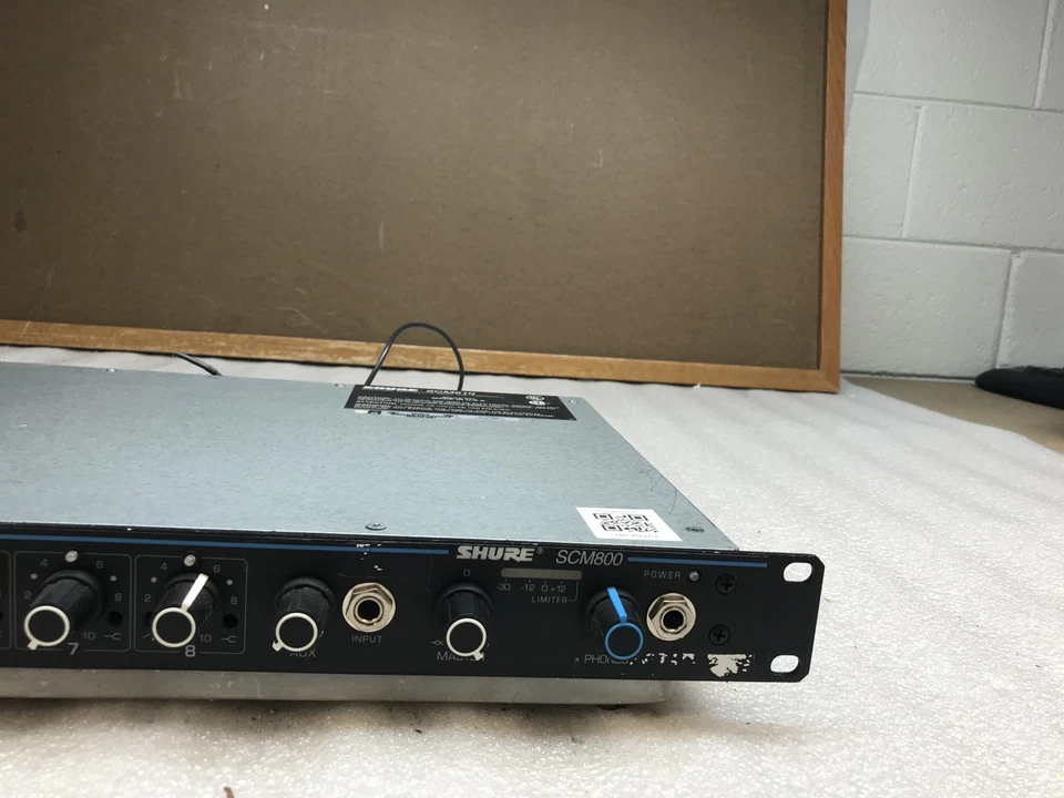 Shure SCM810 Audio Mixing Console with SCM800 FrontPlate- Tested - Image 3 of 4