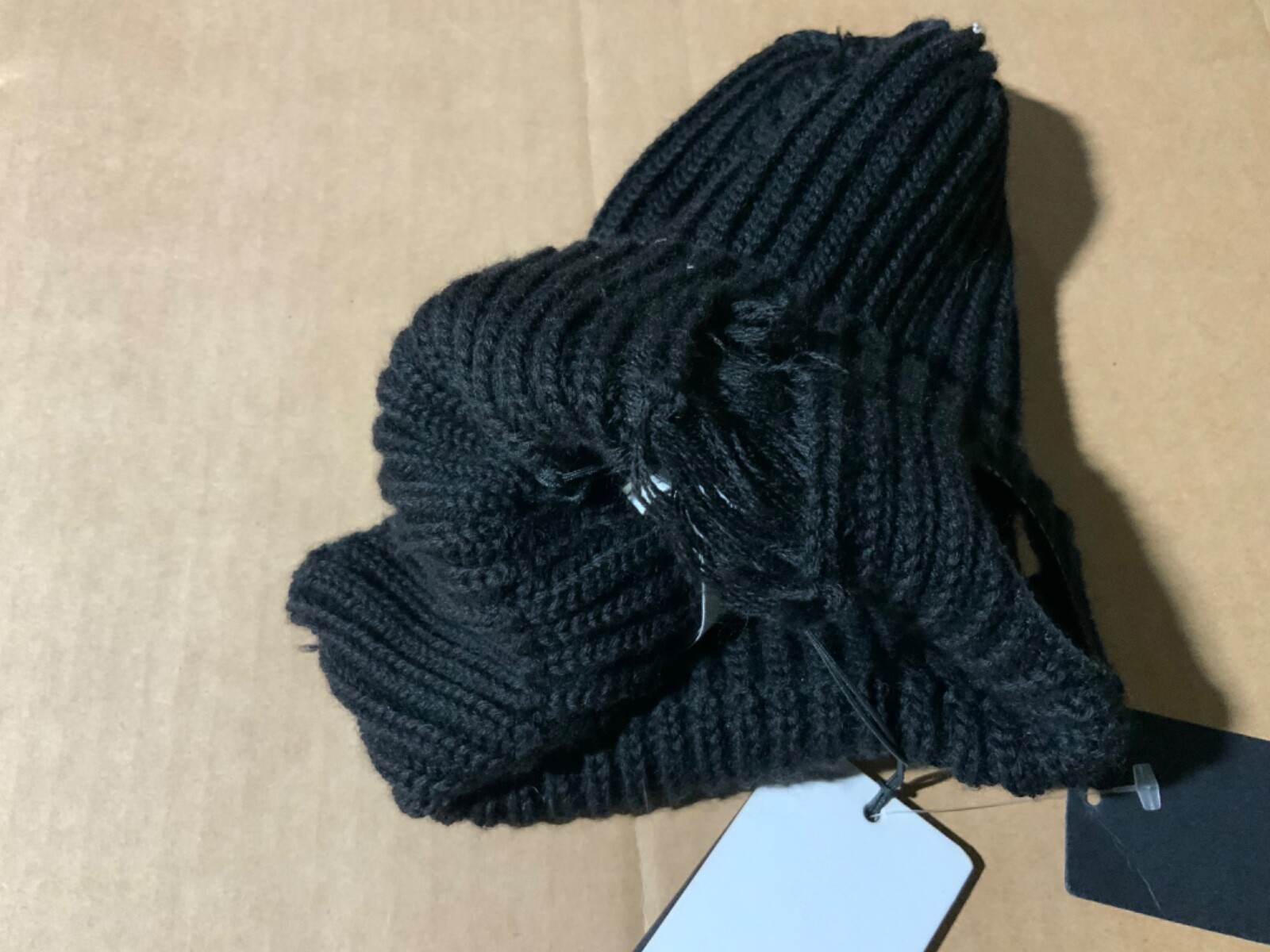 cp company goggle beanie