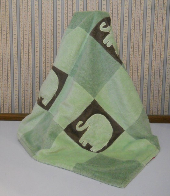 Amy Coe soft green Mod Elephant baby blanket squares patchwork 2 ply lovey eBay