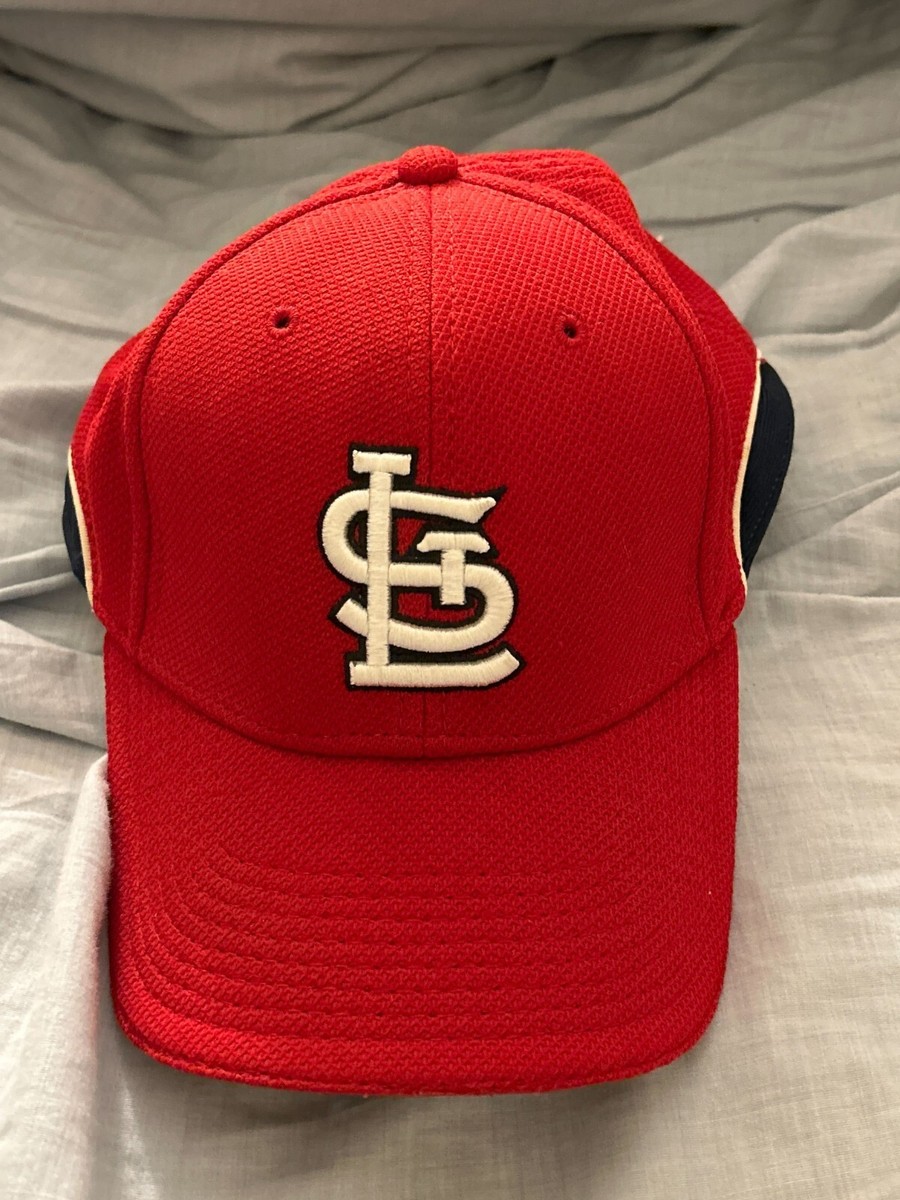 【NEW ERA】CARDINALS BATTING PRACTICE HAT St. Louis Cardinals Navy and Red 2025 Batting Practice New
