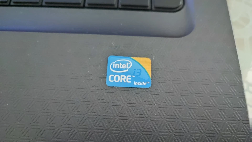 pc portatile usato I3 - Immagine 3 di 4