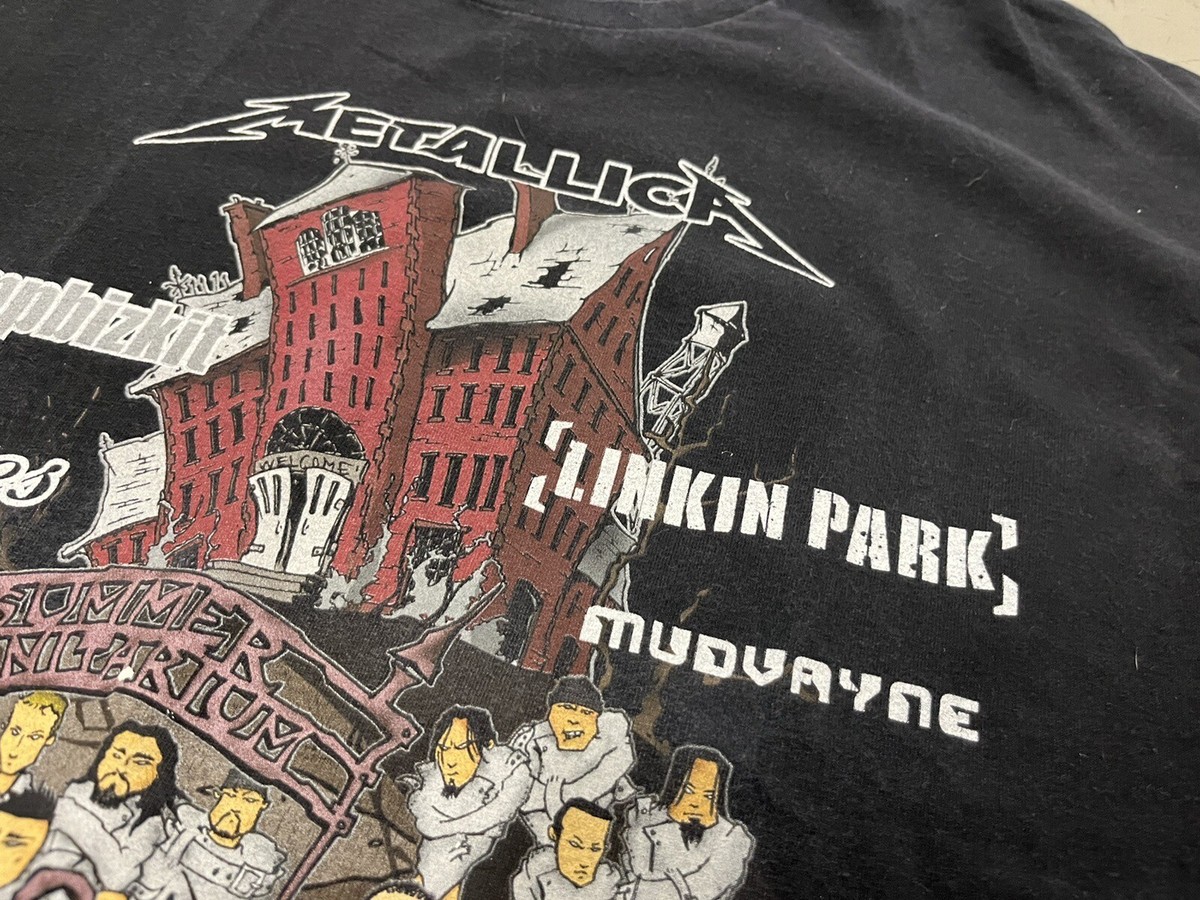 Vintage Metallica Summer Sanitarium Tour Shirt 2003 Men's Vintage Metallica Summer Sanitarium Tour Shirt 2003 Men's