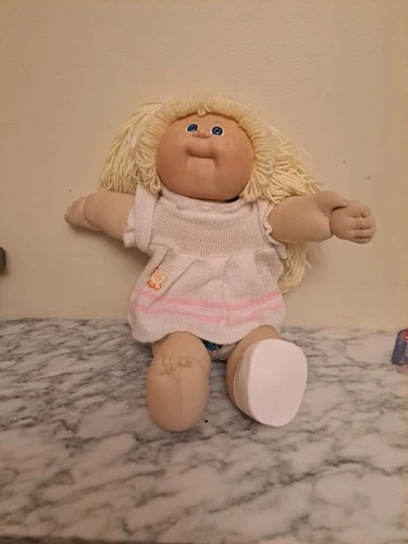 Cabbage Patch Doll With Blonde Hair And Blue Eyes And Clothing
