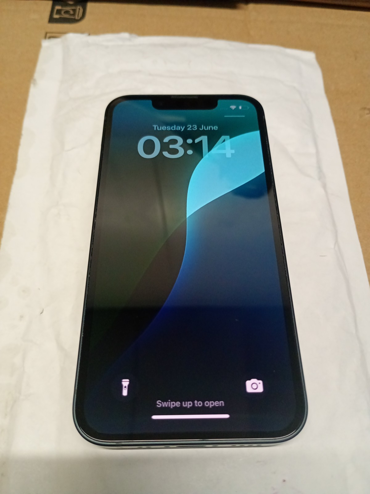 Apple iPhone 13 Mini 5G 128GB - Unlocked iOS Smartphone - Midnight. 99% BH.