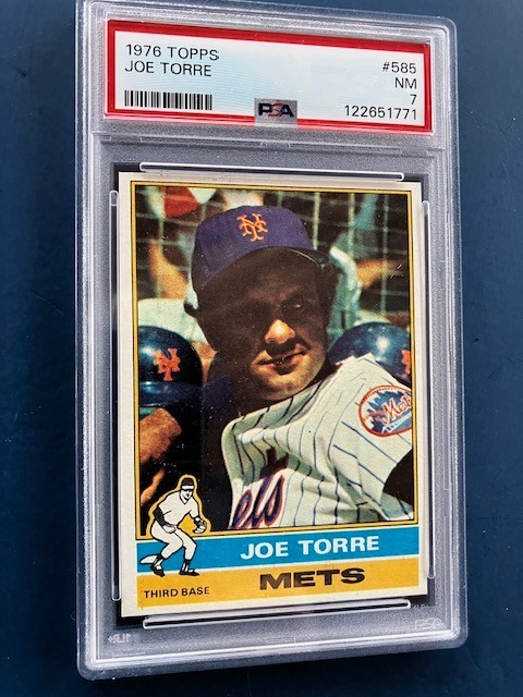 1976 Topps #585 Joe Torre PSA 7