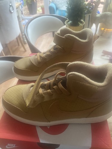 nike tan path winter trainers