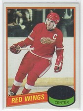 #245 1980-81 Topps Dale McCourt Detroit Red Wings