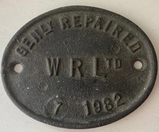 Vintage 1982 RAILWAY CARRAIGE WAGON CAST PLATE RAILWAY SIGN PLAQUE