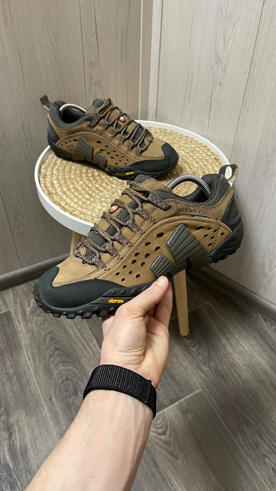 Merrell Vibram Hiking Trail Shoes US 7.5 EU 41 Brown J73705
Opens in a new window or tab