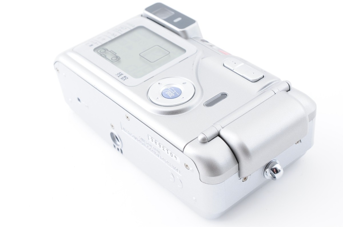 Near MINT] Fujifilm Silvi F2.8 35mm Point & Shoot Film Camera from