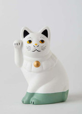 Japanese Hand Painted Lucky Cat SETO Maneki Neko 12cm Mint-Green Sit-Sideways