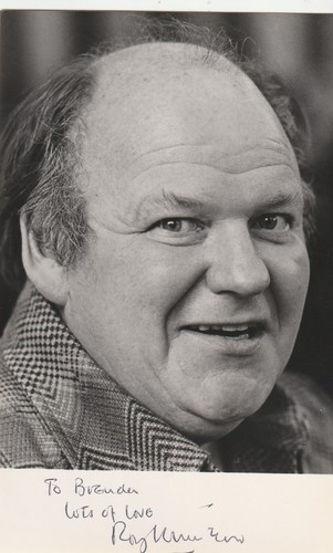 ROY KINNEAR (1934-1988) The Return of the Musketeers, Help etc Signed 3x5 pic