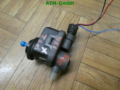 Stellmotor Nissan Primera P12 Hella 7700420737