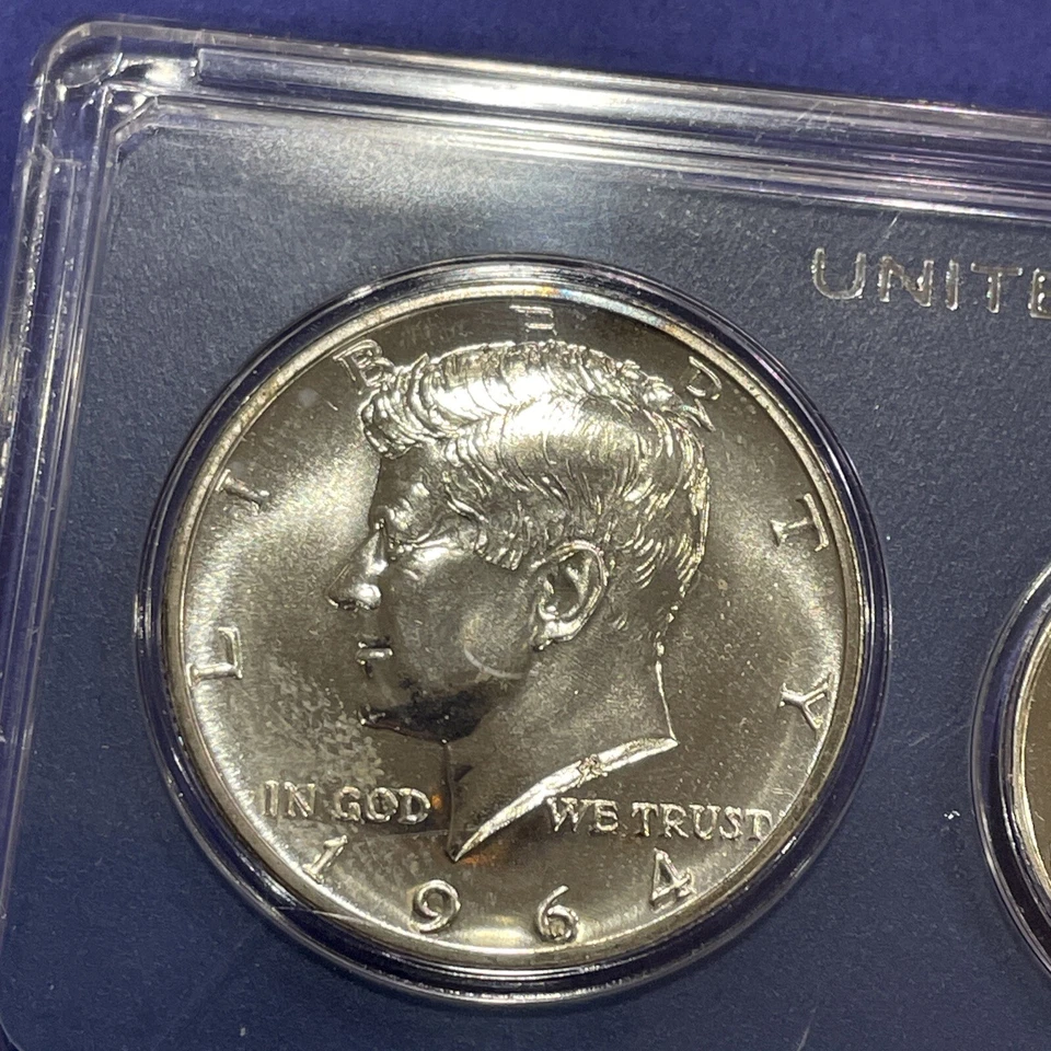 US MINT COIN SET 1964-P 90% SILVER Double Struck Gem Luster With CASE - Image 3 of 4