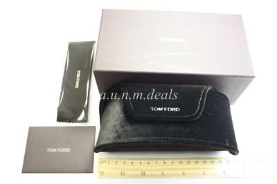 Tom Ford Black With Cleaning Cloth, Sunglasses Case  display picture 1