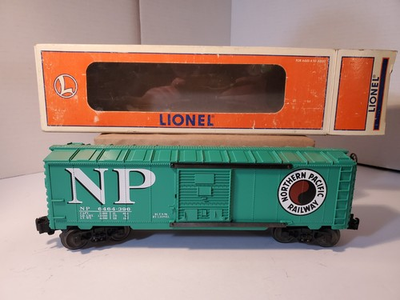 #ad Lionel Trains 6 19284 O Gauge Northern Pacific Boxcar Road # NP 6464 39 OB $20.00