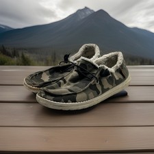 Hey Dude Wendy Camo Sherpa Lined Slip On Loafers Womens Size 8