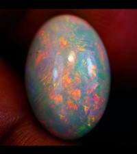 6.00ct  Multifire Pattern   Oval Ethiopian Welo Opal B-002 
