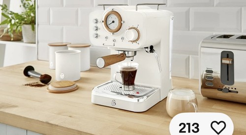 Swan Nordic Pump Espresso Kaffeemaschine 15 Bar Druck Milchaufschäumer 1,2L Tank