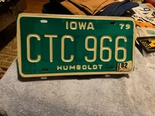 Iowa License Plate 1979 w/ 1982 Sticker Humboldt County CTC 966