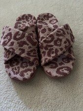 Vionic Women's Relax II open toe Slippers-adjustable cross strap. New never worn