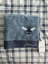 Joules Blue Botanical Bee 100% Cotton Velour Hand Towel 50cm x 90cm. New