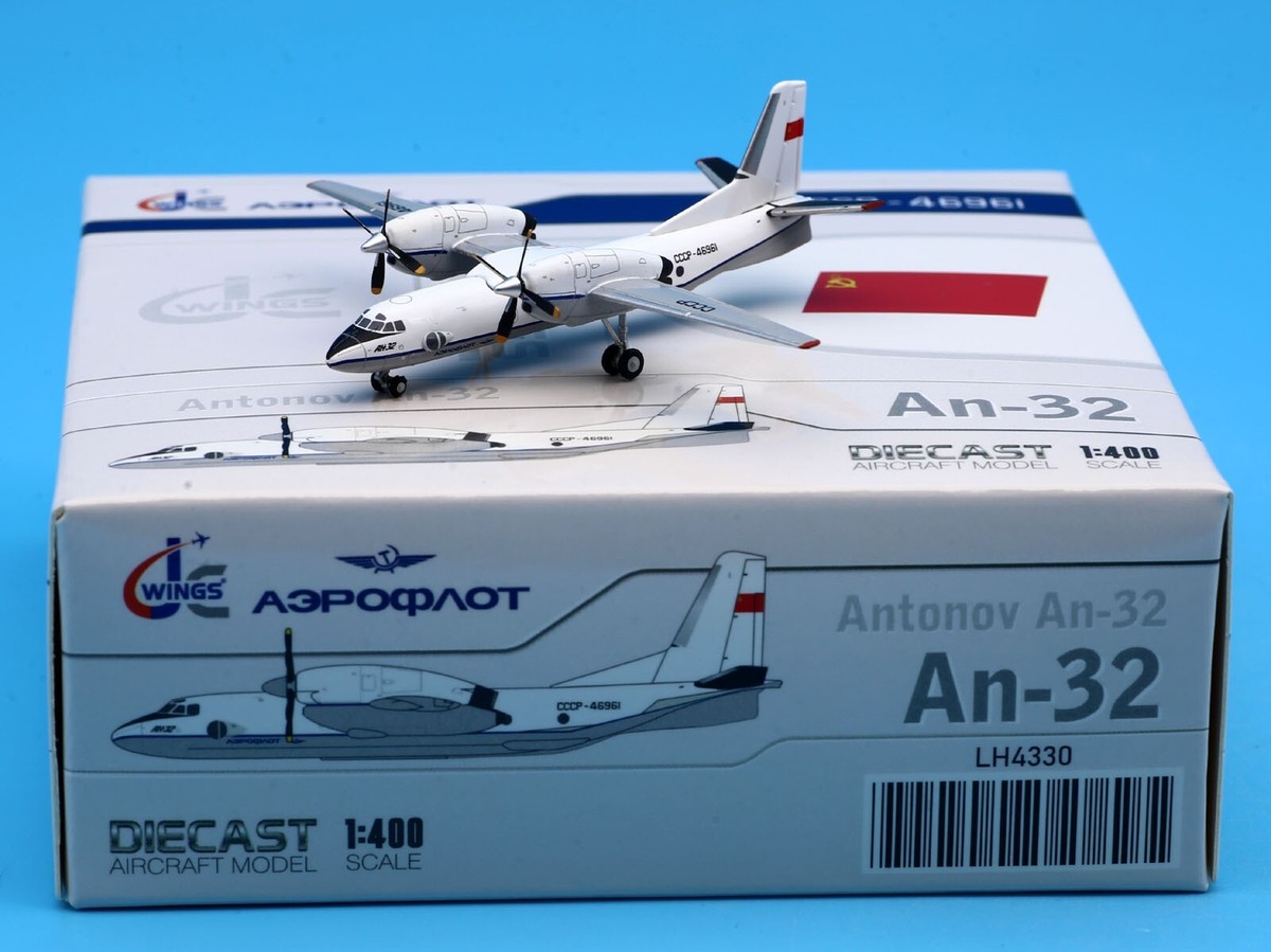 JC Wings 1:400 Aeroflot Antonov An-32 Diecast Aircraft Model JC Wings 1:400 Aeroflot Antonov An-32 Diecast Aircraft Model