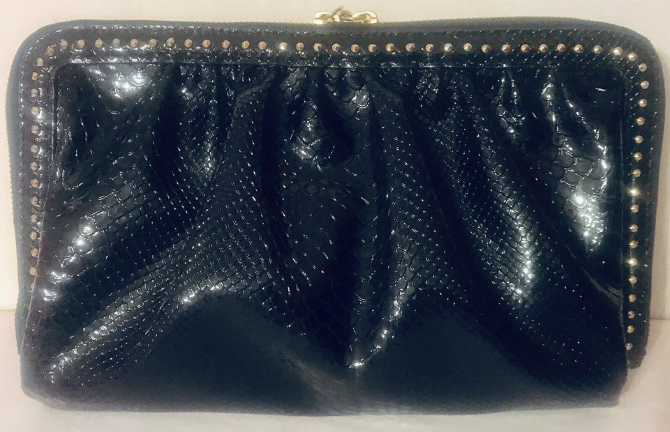 Korto Momolu - Cartera de noche charol piel de serpiente negra excelente estado Foto 2 de 4