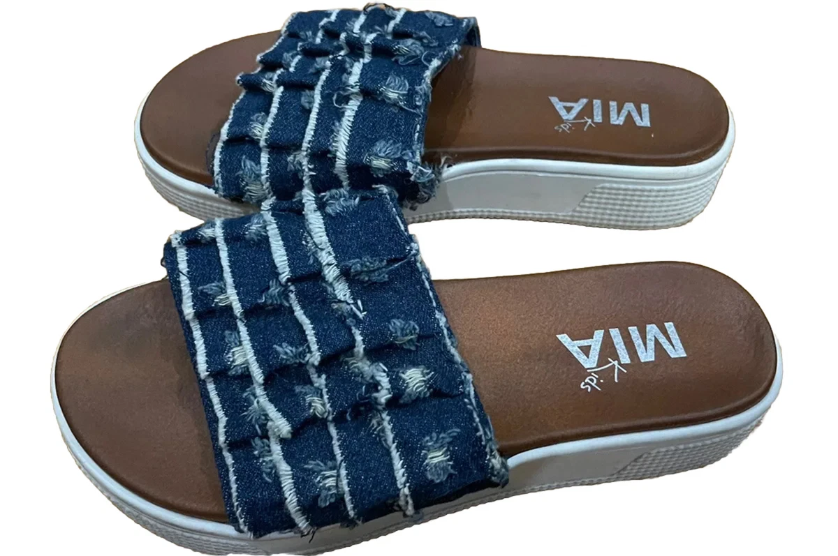 Mia clearance girl sandals