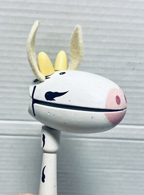 Puppet on a Stick wood Giraffe hand painted 6 1/2  Vintage