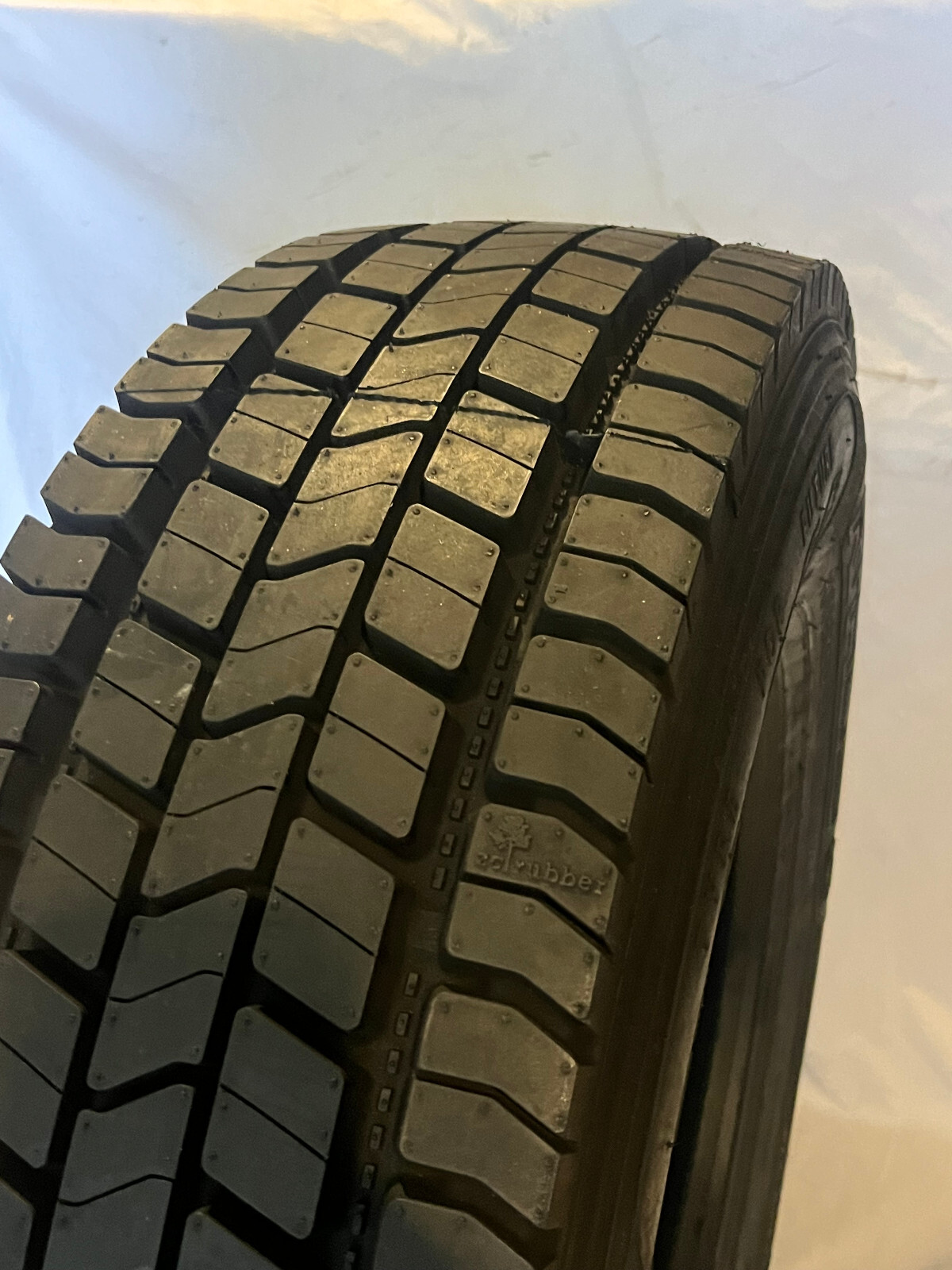 235/75R17.5 14 Ply ROAD CREW DRIVE TIRES 132/130M | G Load Range | All ...