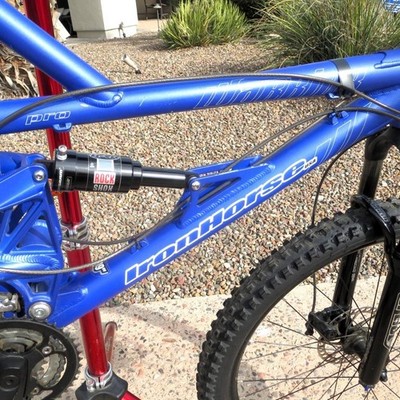 Iron Horse Warrior DS Pro 2005 Mountain Bike 26