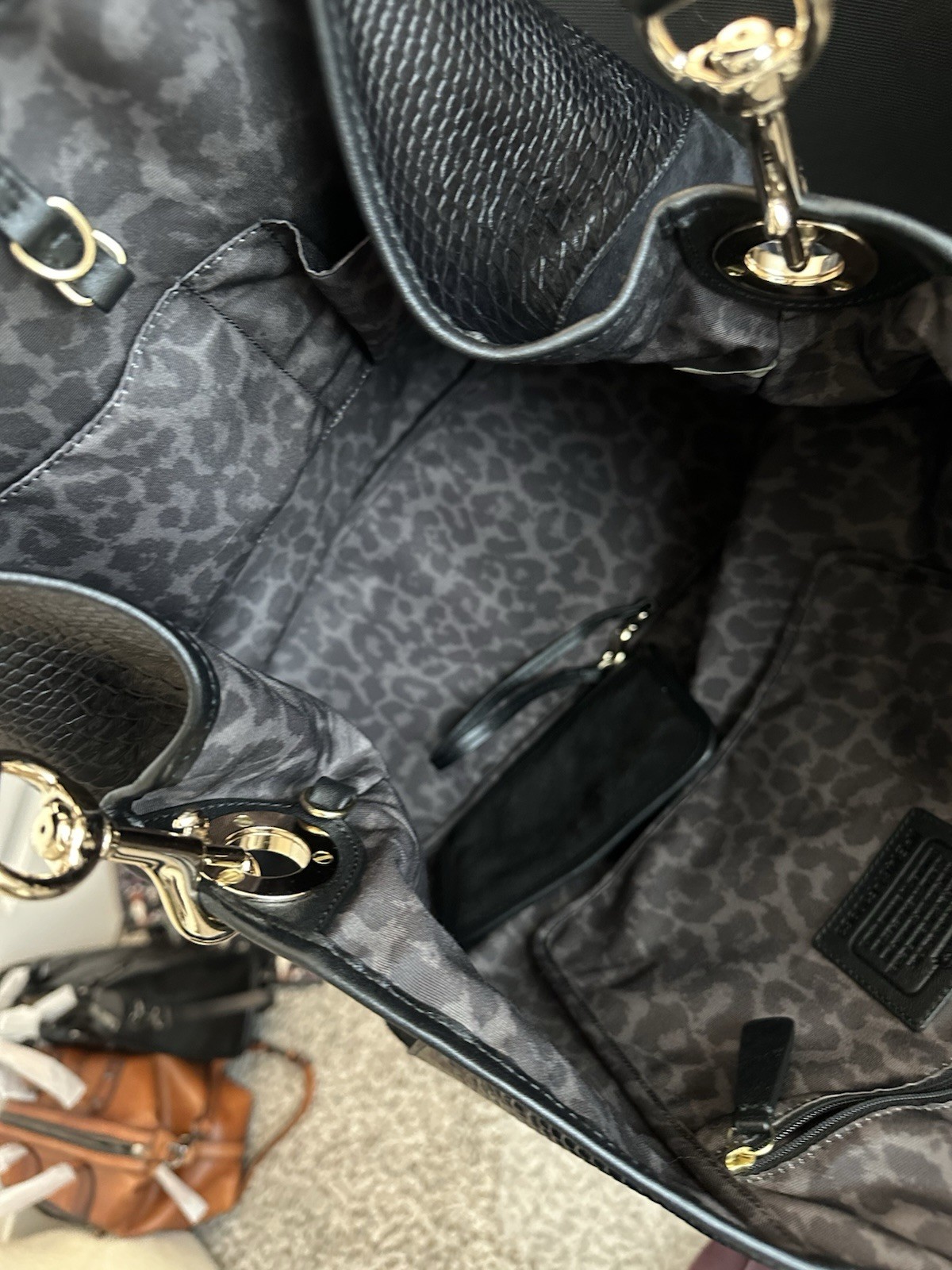 Coach extra large xl Hadley python, black shoulde… - image 10