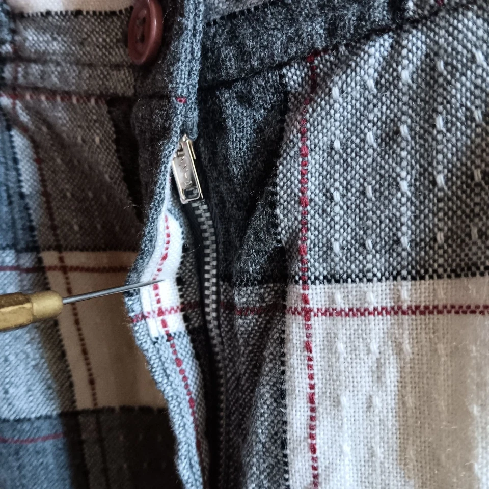 Pantalones de mujer vintage discoteca con fondo de campana talla 8 25x29 talle alto a cuadros años 70 Japón Foto 3 de 4