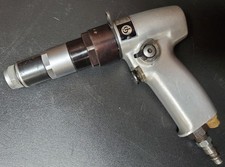 CHICAGO PNEUMATIC Reversible Air SCREWDRIVER Nut Driver CP-9404-C Pistol Grip