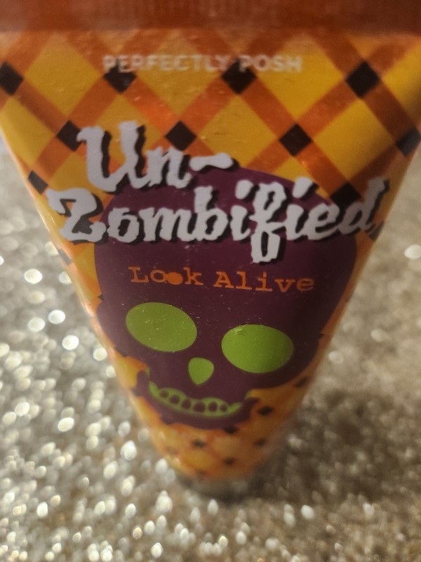 Perfectly Posh ~ FACE MASK ~New|Sealed~ SAVE UP TO 15% ~ Huge Variety of Masks!