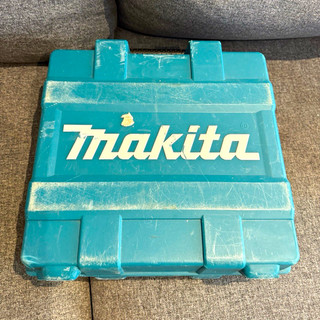 Makita GF600SE 7.2V 16Ga Cordless Gas Nail Gun 15 65mm Kit Case 2 Batt