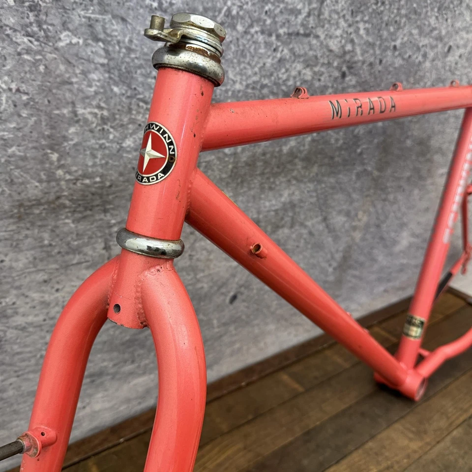 Vintage Schwinn Mirada Frame 26in 4130 CRMO MTB 80s 26in 120mm Cafe Salmon - Image 2 of 4
