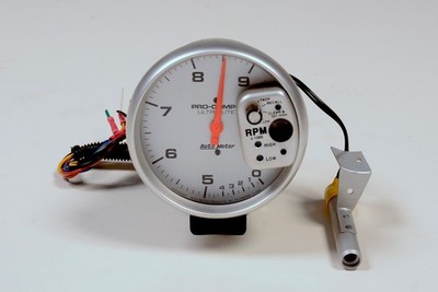Autometer 6851 Pro-Comp Tachometer, 5'', 9K Rpm, Pedestal W/ Quick Lite & Peak