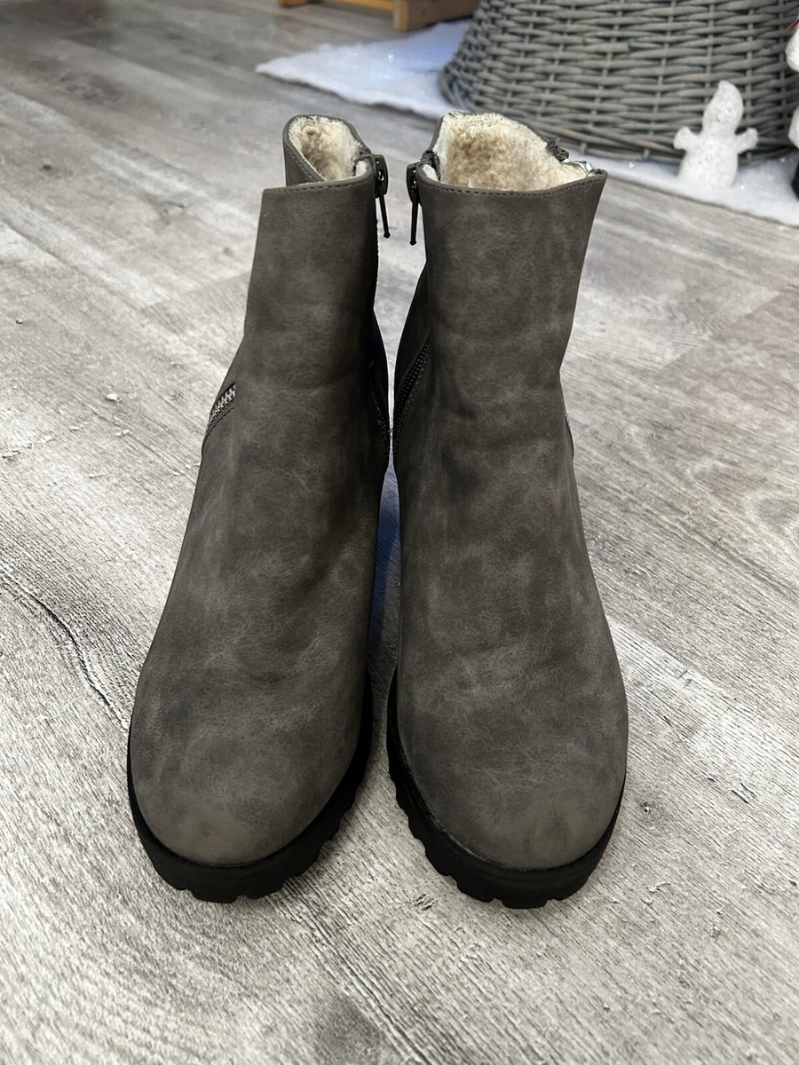 GREY FAUX SUEDE BLOCK HEEL ANKLE BOOTS SIZE /38 BY RIVER ISLAND