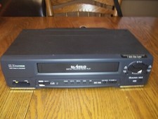 Emerson VCR model  DA-4 head VCR little usage no remote        Z62