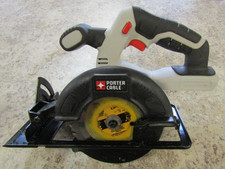 PORTER CABLE PCC661 20V Li-Ion 5-1/2" Cordless Circular Saw  Tool Only - Tested
