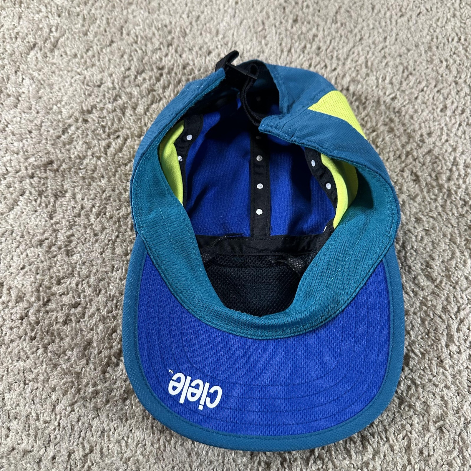 Ciele Athletics Hat Cap Strap Back Men Blue 5 Panel Runninng Coolwick Mesh