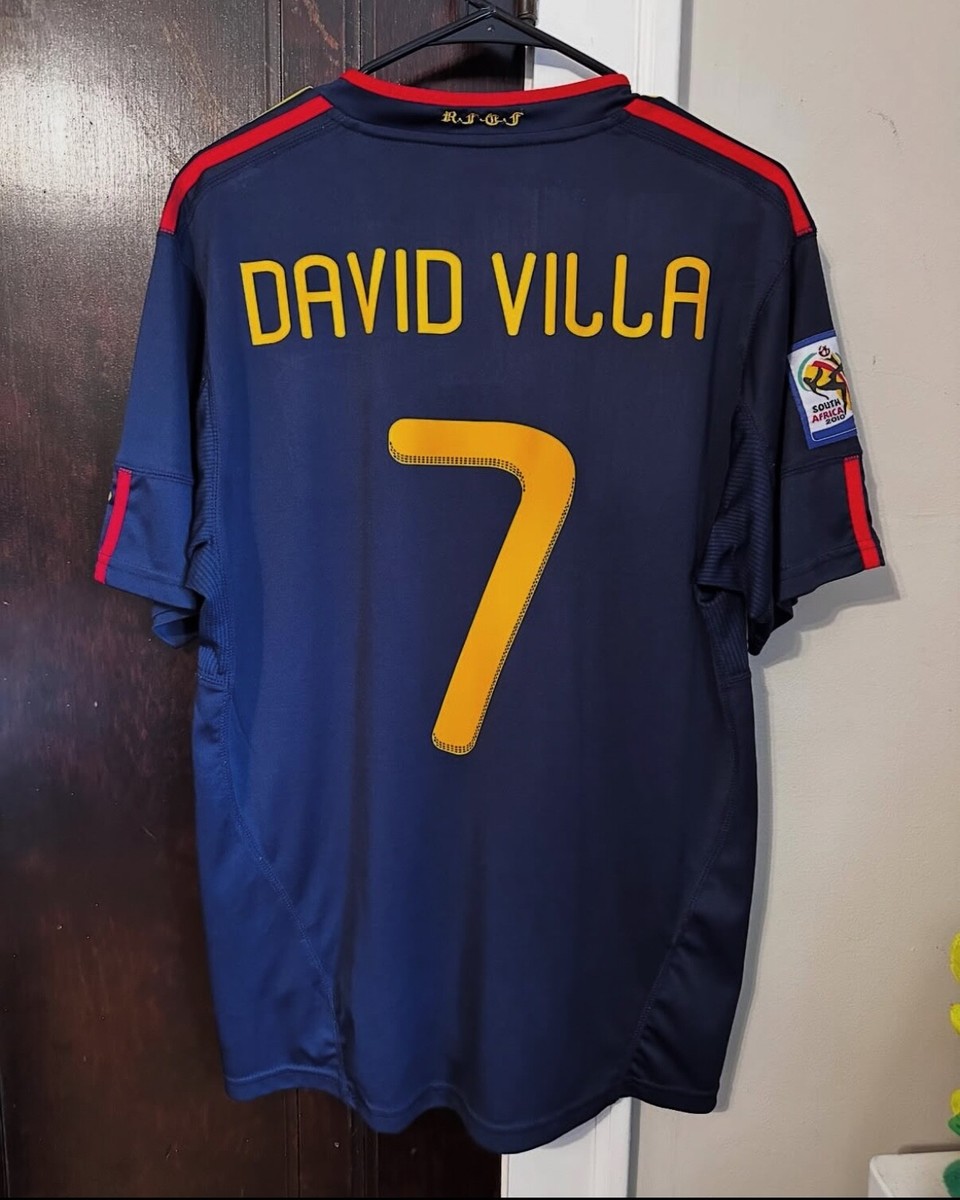 David Villa #7 Large Retro Jersey Spain Away 2010 World Cup