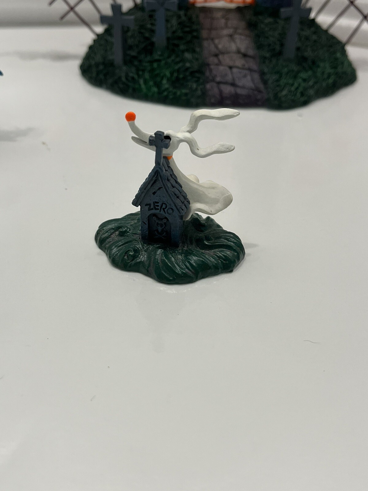 Picture 4 of 11